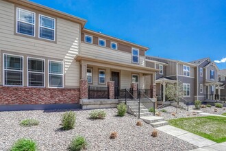 7179 Bedlam Dr in Castle Pines, CO - Foto de edificio - Building Photo