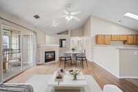 Alder Peak Townhomes in Aurora, CO - Building Photo - Building Photo