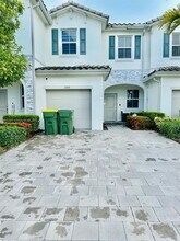 1333 SE 27th Terrace in Homestead, FL - Building Photo - Building Photo