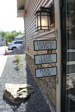 48 Bavarian Wy in Altamont, NY - Building Photo - Building Photo