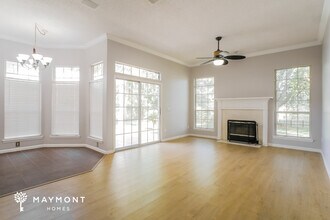 101 Nottingham Dr E in Jacksonville, FL - Building Photo - Building Photo