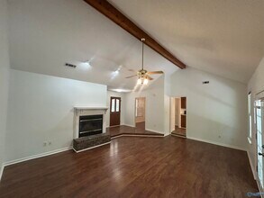 102 Progress Ln in Madison, AL - Building Photo - Building Photo