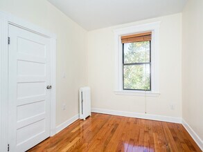 65 Burbank St, Unit 17 in Boston, MA - Building Photo - Building Photo