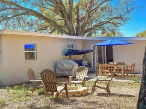 8911 Oren Ave in Tampa, FL - Building Photo - Building Photo