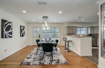 5329 Pagewood Ln in Houston, TX - Building Photo - Building Photo