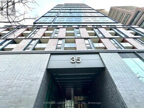 35 Parliament St in Toronto, ON - Building Photo - Building Photo