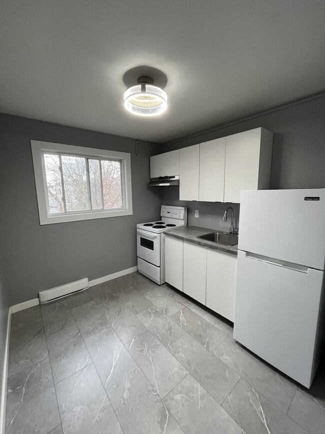 property at 17 Lockwood St
