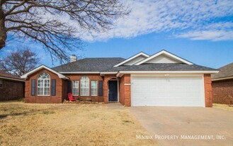 5230 97th St in Lubbock, TX - Building Photo