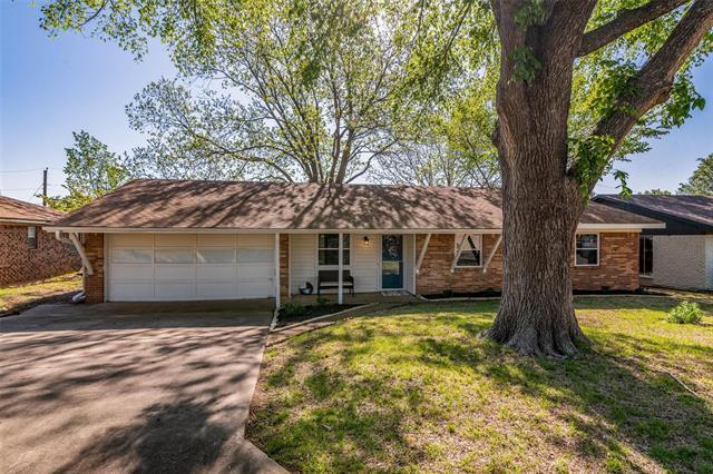property at 204 Ross Ave