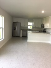 5011 Benton St in Lehigh Acres, FL - Building Photo - Building Photo