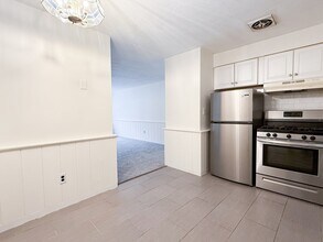 80 Walnut St in Canton, MA - Building Photo - Building Photo