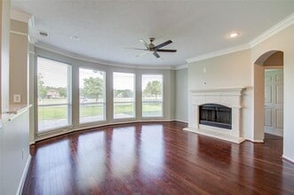10906 Castle Peak Dr in Houston, TX - Building Photo - Building Photo