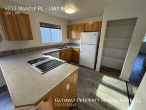 4213 Marolf Plaza in Tillamook, OR - Building Photo - Building Photo