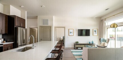 The Sterling at Oak Hills in San Antonio, TX - Foto de edificio - Building Photo