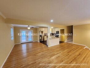 9514 Glenwood St in Overland Park, KS - Building Photo - Building Photo