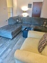 140 Kenrick St in Boston, MA - Building Photo - Building Photo