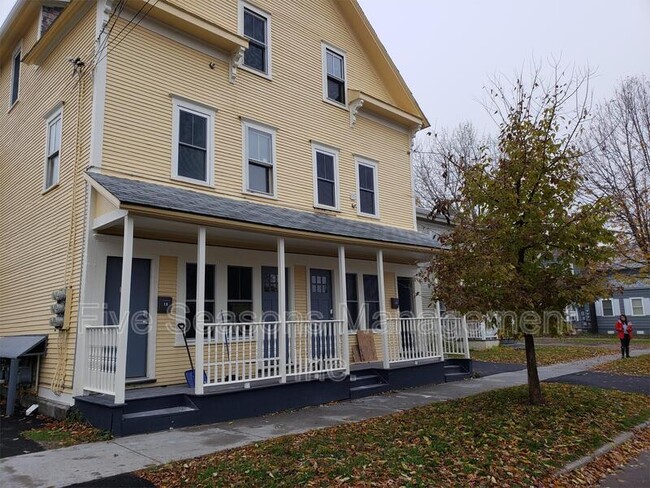 property at 1 Drew St