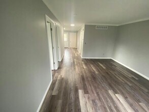 940 Fred W Moore Hwy in St Clair, MI - Building Photo - Building Photo