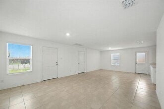 208 Rubylace Dr in Princeton, TX - Building Photo - Building Photo
