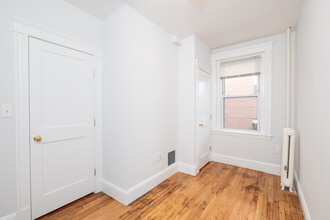 4 Worthington St, Unit 11 in Boston, MA - Building Photo - Building Photo