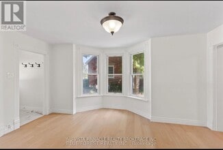 7065 Longwoods Rd in London, ON - Building Photo - Building Photo