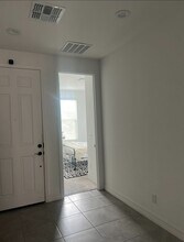 2044 E Prairie Dog Dr in Casa Grande, AZ - Foto de edificio - Building Photo