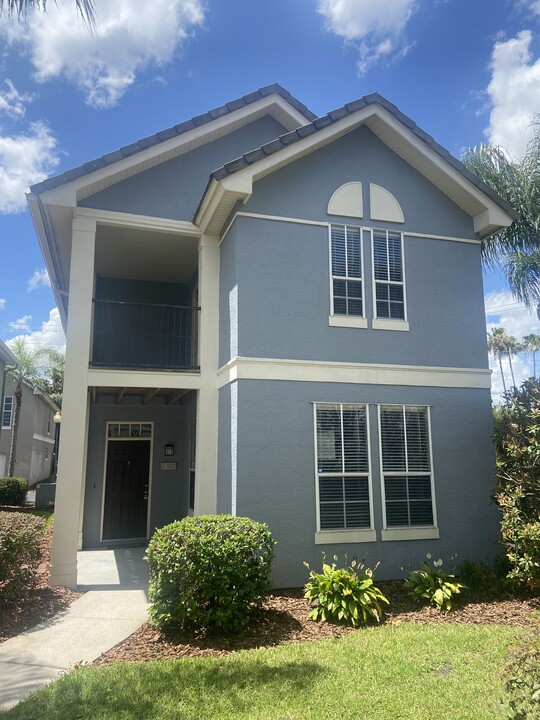 4009 Sand Palm Ct in Tampa, FL - Foto de edificio