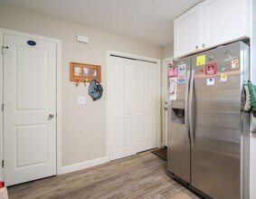 132 13th Ave S in Jacksonville Beach, FL - Building Photo - Building Photo