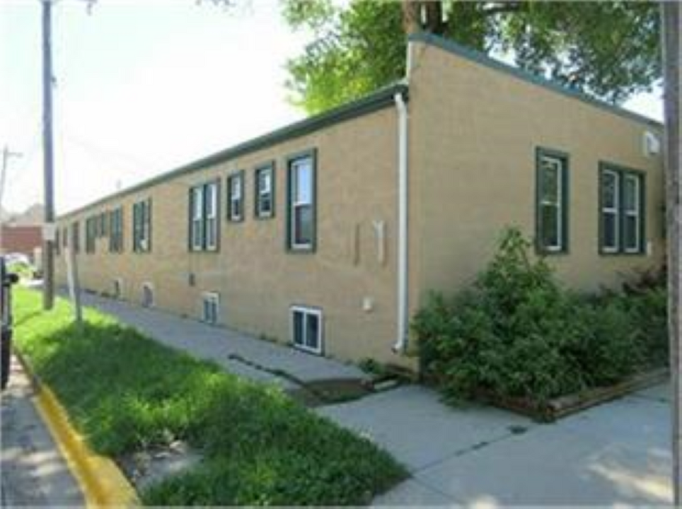 1140 Sherman St in Sturgis, SD - Building Photo