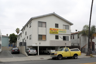 104 N Normandie Ave in Los Angeles, CA - Building Photo - Primary Photo