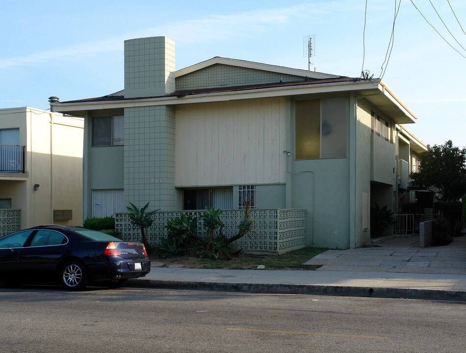 861-865 W Beach Ave in Inglewood, CA - Building Photo