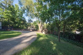 8060 Sierra St in Fair Oaks, CA - Building Photo - Building Photo