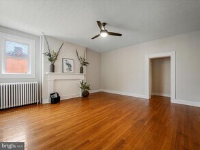 325 N Braddock St in Winchester, VA - Building Photo - Building Photo