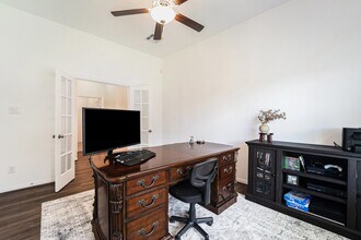 15207 Lakewood Ave in Mont Belvieu, TX - Building Photo - Building Photo