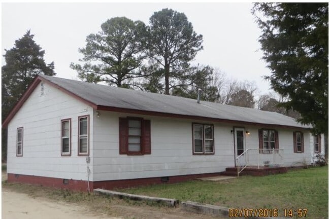 property at 3527 Rose Ln