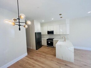 291 18th St in Brooklyn, NY - Foto de edificio - Building Photo