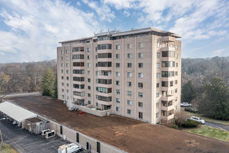 Belle Meade Tower in Nashville, TN - Building Photo - Building Photo