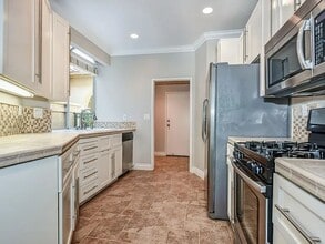 10 Promontory Park in Aliso Viejo, CA - Building Photo - Building Photo