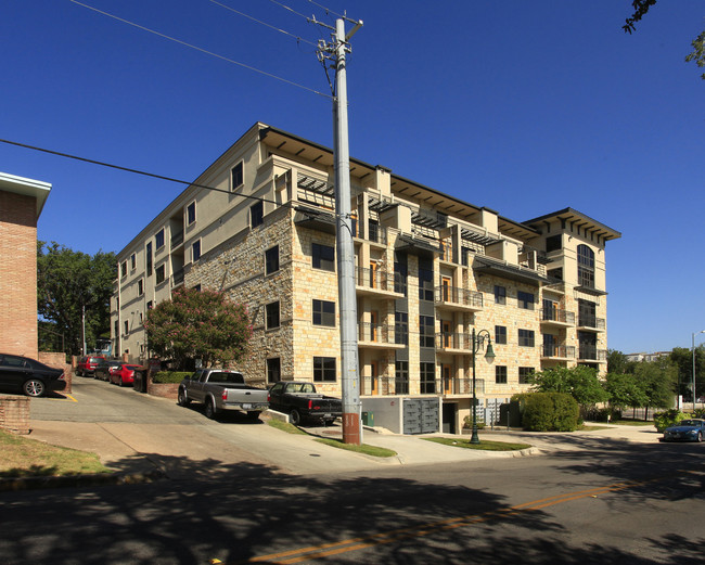 Park West Residences in Austin, TX - Building Photo - Building Photo