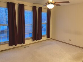 2196 Rossiter Pkwy in Plainfield, IL - Building Photo - Building Photo