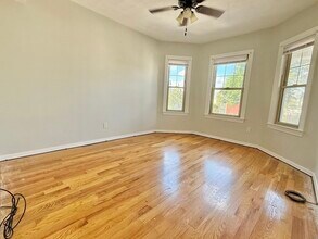 184 Boston St in Boston, MA - Building Photo - Building Photo