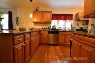 214 Arlington St in Watertown, MA - Building Photo