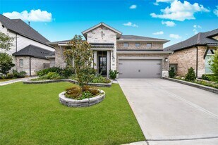 5042 Albany Shores Ln in Fulshear, TX - Building Photo