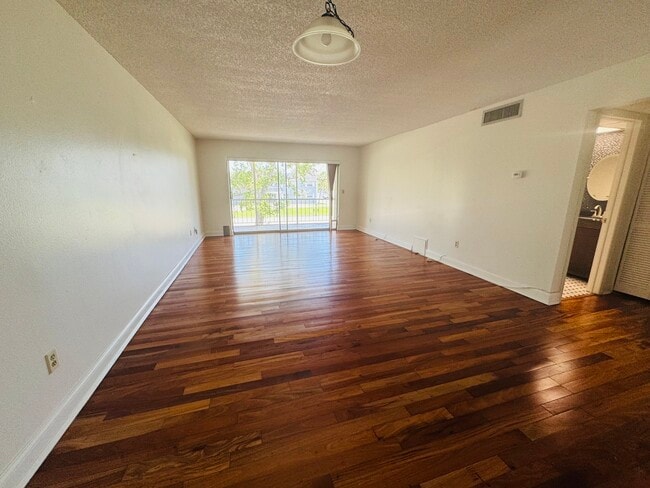 property at 4500 Overlook Dr NE