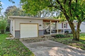 2232 S Hampton Ave in Springfield, MO - Building Photo - Building Photo