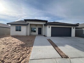 10673 E 46th Ln in Yuma, AZ - Building Photo