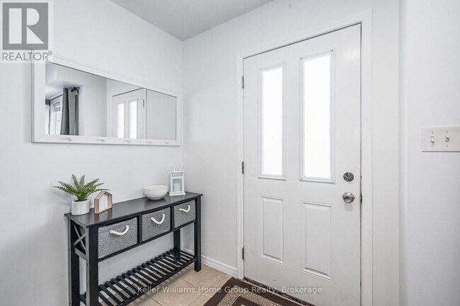 35 Mountford Dr in Guelph, ON - Building Photo - Building Photo