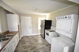 1527 McArthur Rd in Fayetteville, NC - Building Photo - Building Photo