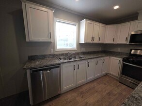 3653 Pinoak St in Village of Clarkston, MI - Building Photo - Building Photo