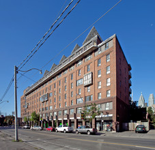 The Esplanade in Toronto, ON - Building Photo - Building Photo